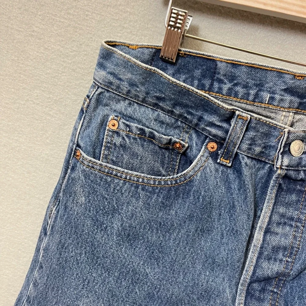 VTG Levis 501xx Men Jeans 33x32(30X30) Made in USA Blue Denim Straight Leg 501